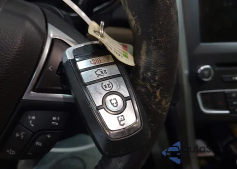 2017 Ford Fusion Hybrid Se z USA, uszkodzony, nr VIN 3FA6P0LU5HR257774